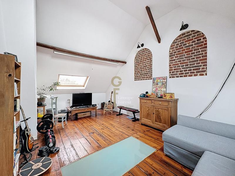 Maison - 170 m² - 8 pièces