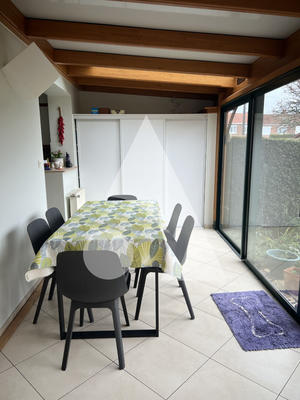 Maison - 84 m² - 4 pièces