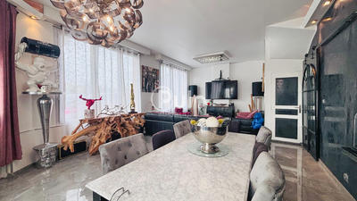 Maison de ville - 165 m² - 6 pièces