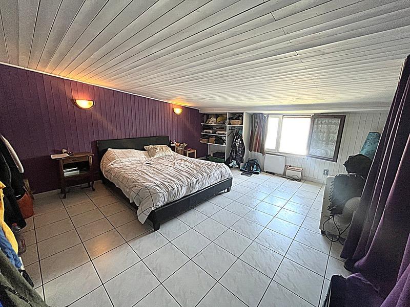 Loft - 117 m² - 4 pièces