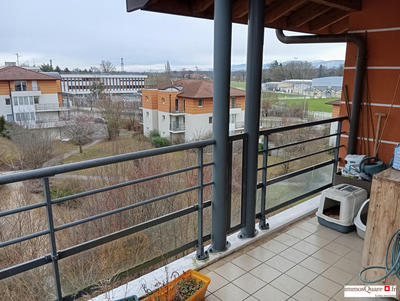 Appartement - 142 m² - 5 pièces