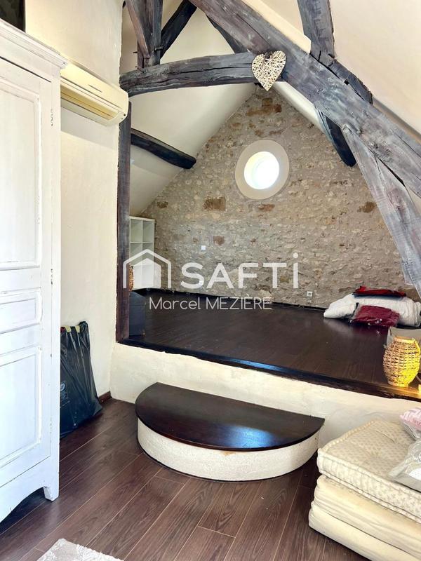 Maison - 285 m² - 8 pièces