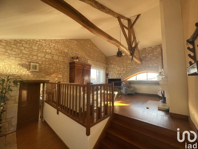 Maison - 180 m² - 4 pièces