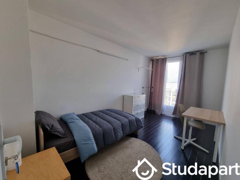 Chambre - 10 m² - 1 pièce