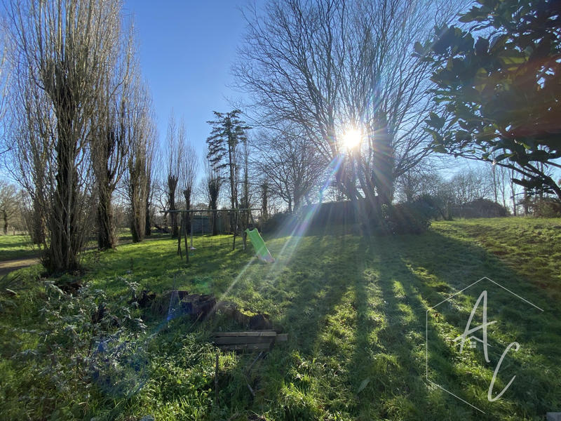 Maison - 190 m² - 7 pièces