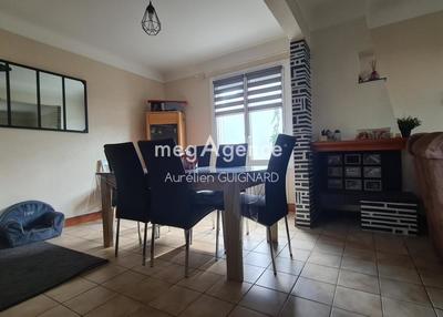 Maison - 103 m² - 7 pièces