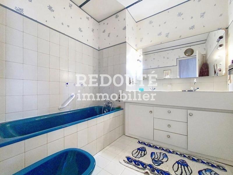 Appartement - 129 m² - 5 pièces