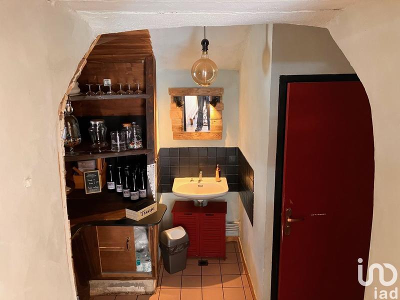 Local commercial - 212 m²