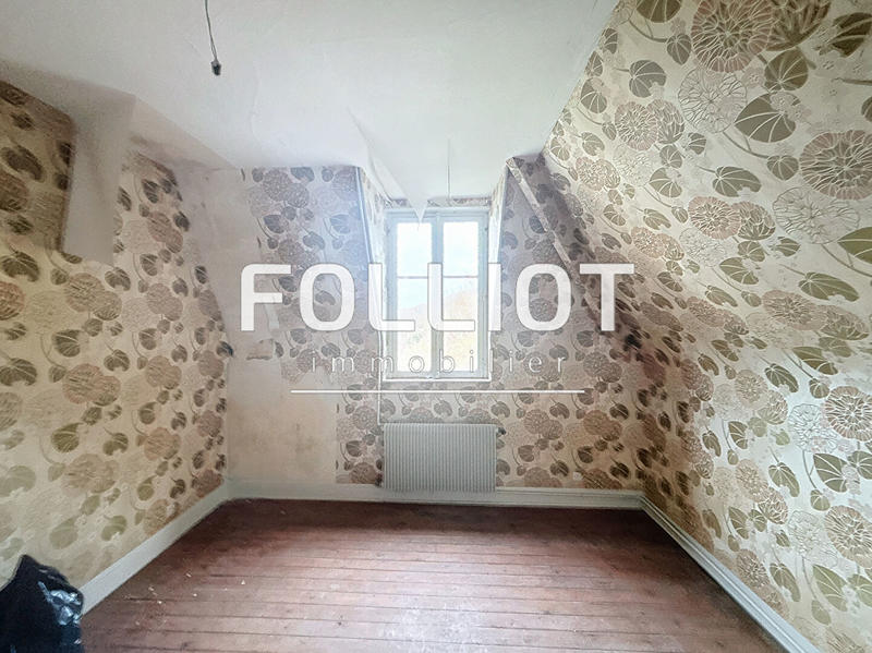 Maison - 382 m² - 15 pièces