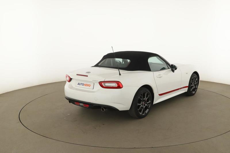 Fiat 124 Spider 1.4 MultiAir Lusso 140 ch
