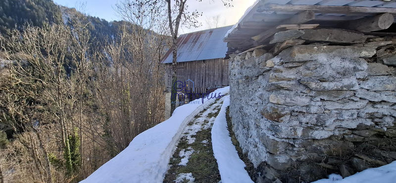Maison ancienne - 80 m² - 1 pièce