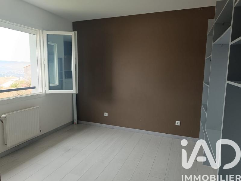 Maison - 102 m² - 5 pièces
