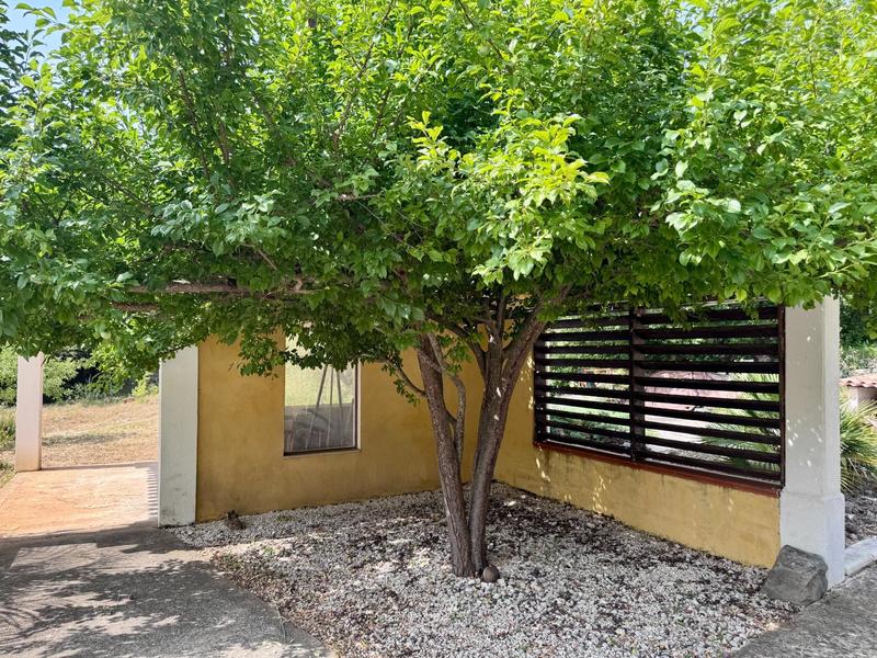 Maison - 223 m² - 6 pièces