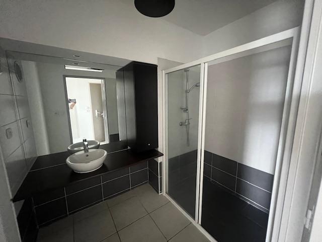 Appartement ancien - 96 m² - 4 pièces