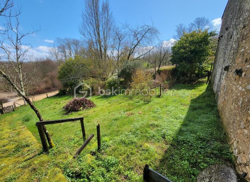 Propriété - 192 m² - 7 pièces