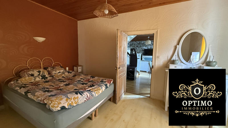 Maison - 450 m² - 12 pièces