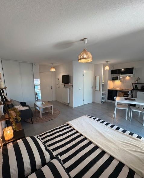 Studio - 33 m² - 1 pièce