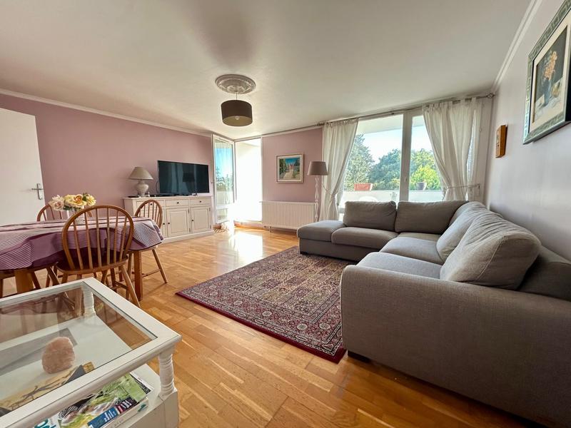 Appartement - 72 m² - 3 pièces