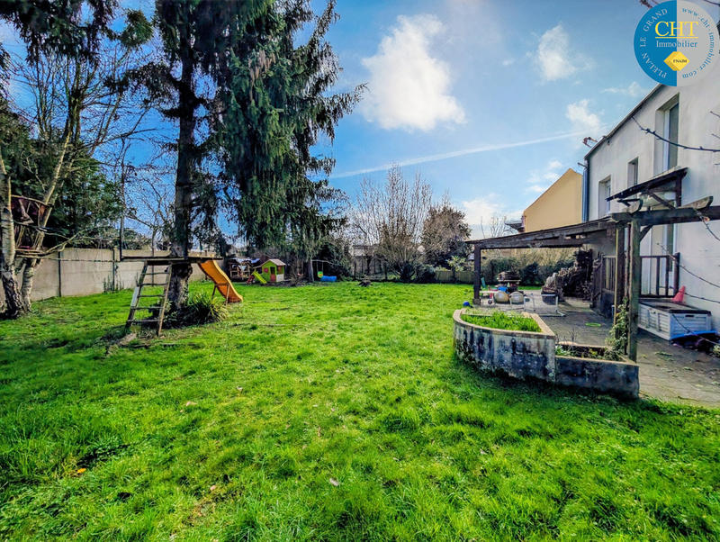 Maison - 143 m² - 7 pièces