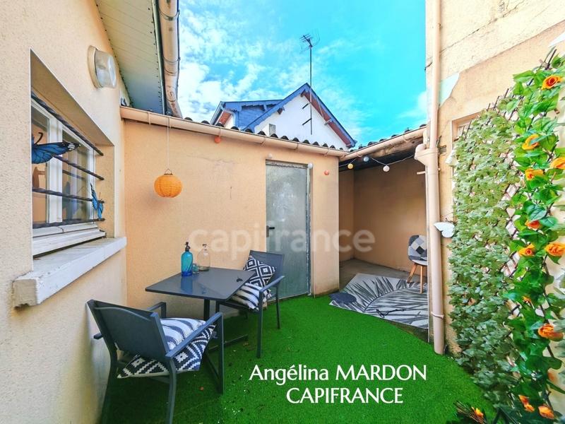 Maison de ville - 69 m² - 4 pièces