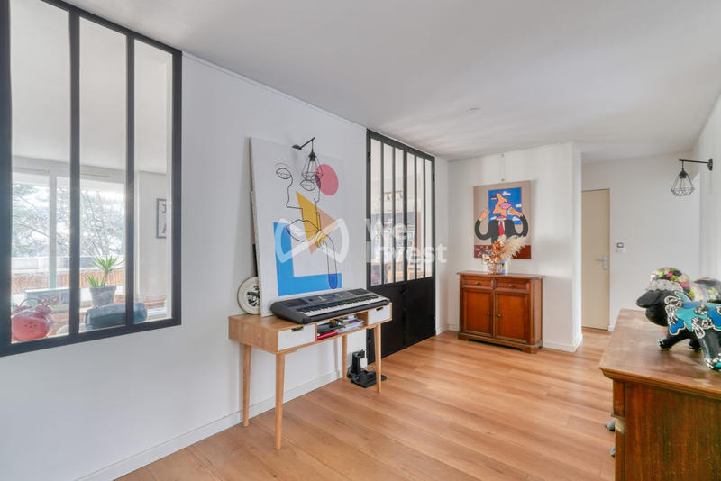 Appartement - 82 m² - 4 pièces