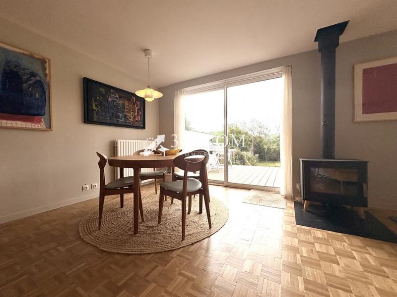 Maison - 87 m² - 5 pièces