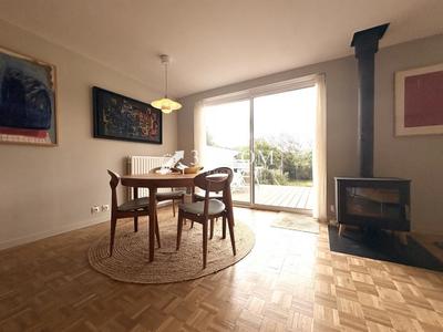 Maison - 87 m² - 5 pièces