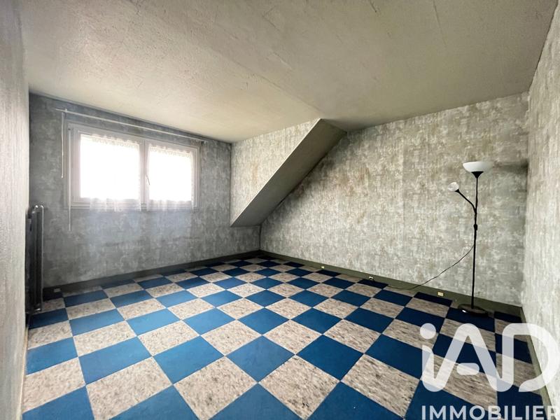 Maison - 150 m² - 7 pièces