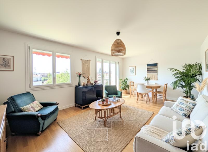 Appartement - 67 m² - 3 pièces