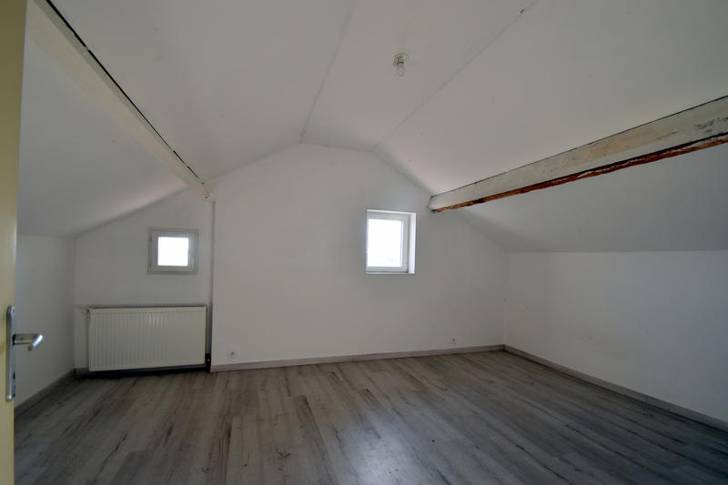 Maison - 170 m² - 7 pièces