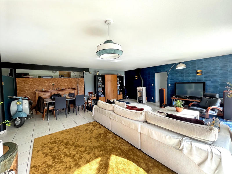 Maison - 147 m² - 6 pièces