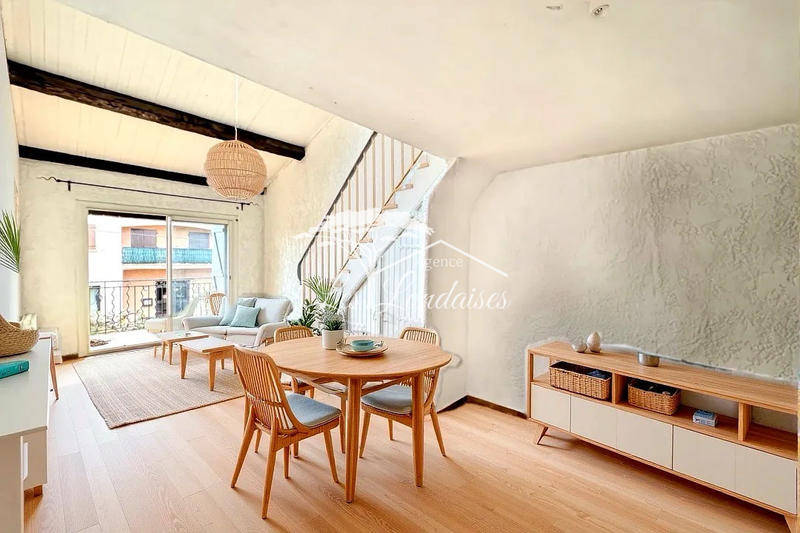 Appartement - 79 m² - 3 pièces