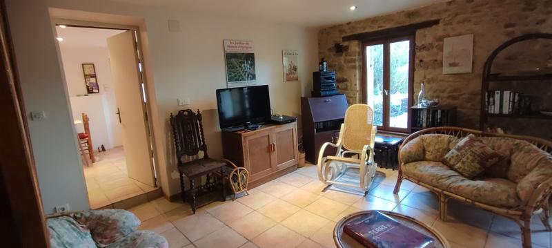 Maison - 218 m² - 11 pièces