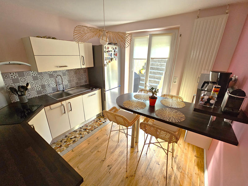 Maison - 85 m² - 4 pièces