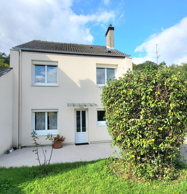 Maison - 105 m² - 5 pièces