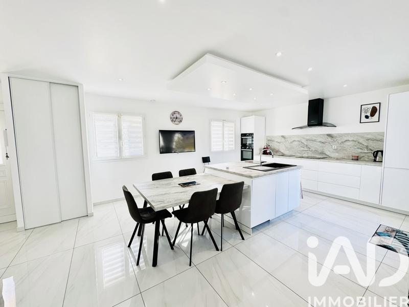 Maison - 134 m² - 5 pièces