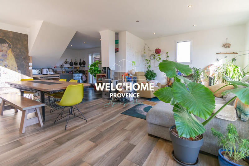 Maison - 120 m² - 7 pièces