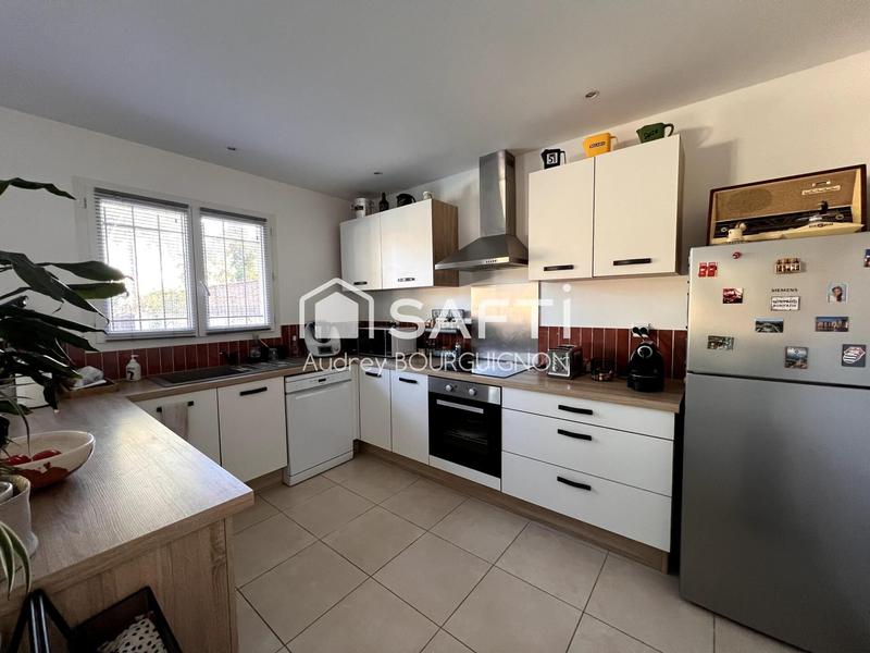 Maison - 85 m² - 4 pièces