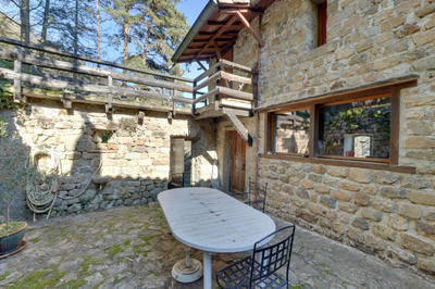 Maison - 195 m² - 8 pièces