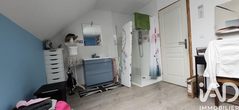 Maison - 170 m² - 8 pièces