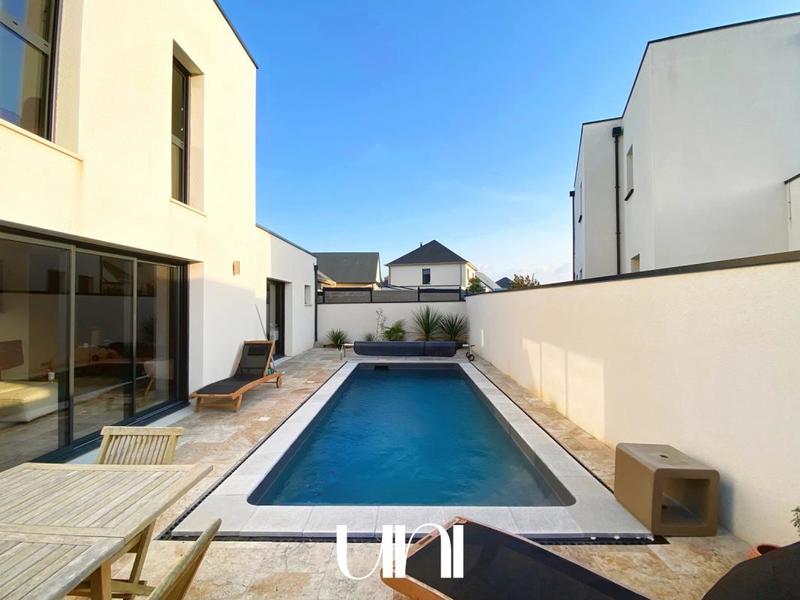 Maison - 150 m² - 5 pièces