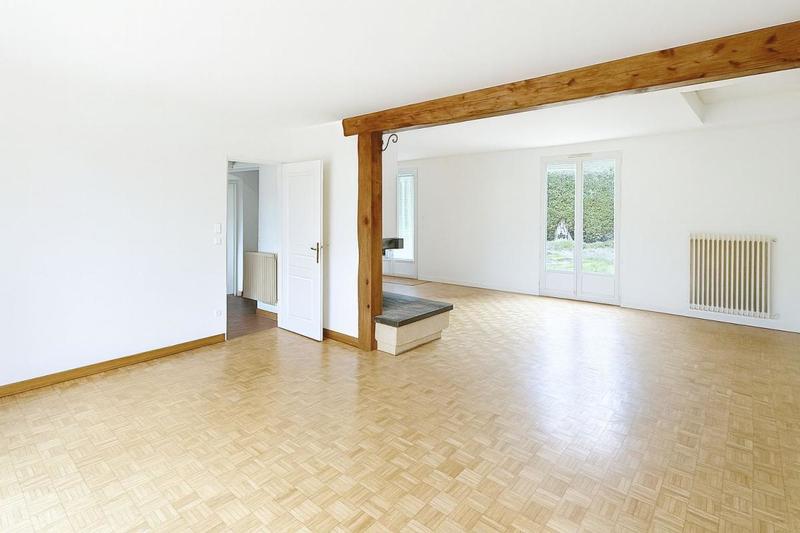 Maison - 204 m² - 6 pièces
