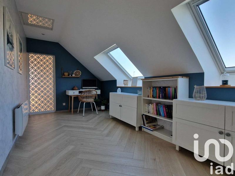 Maison - 200 m² - 7 pièces