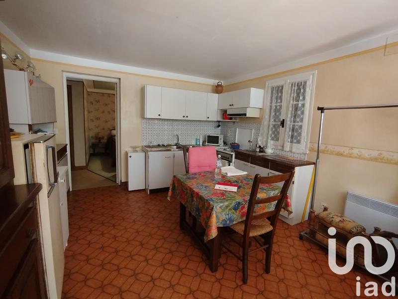 Maison - 205 m² - 8 pièces