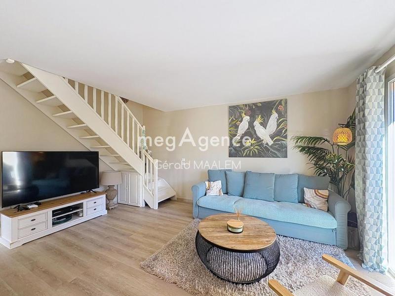 Maison - 90 m² - 5 pièces