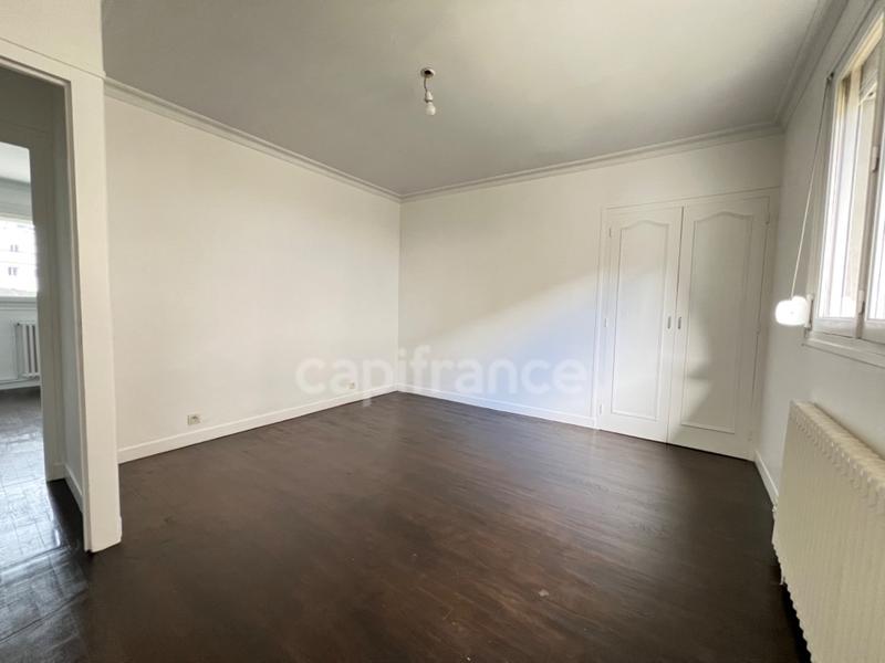 Maison - 144 m² - 8 pièces