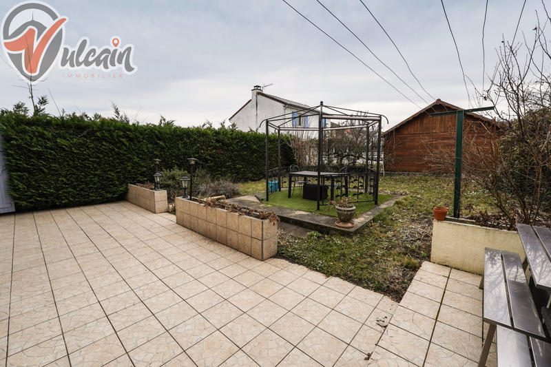 Maison - 104 m² - 5 pièces