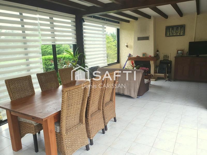 Maison - 135 m² - 6 pièces