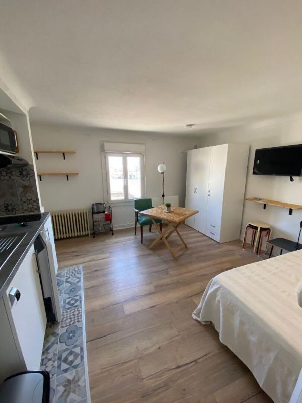 Studio - 17 m² - 1 pièce