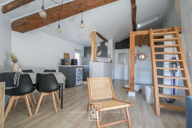 Studio - 28 m² - 1 pièce